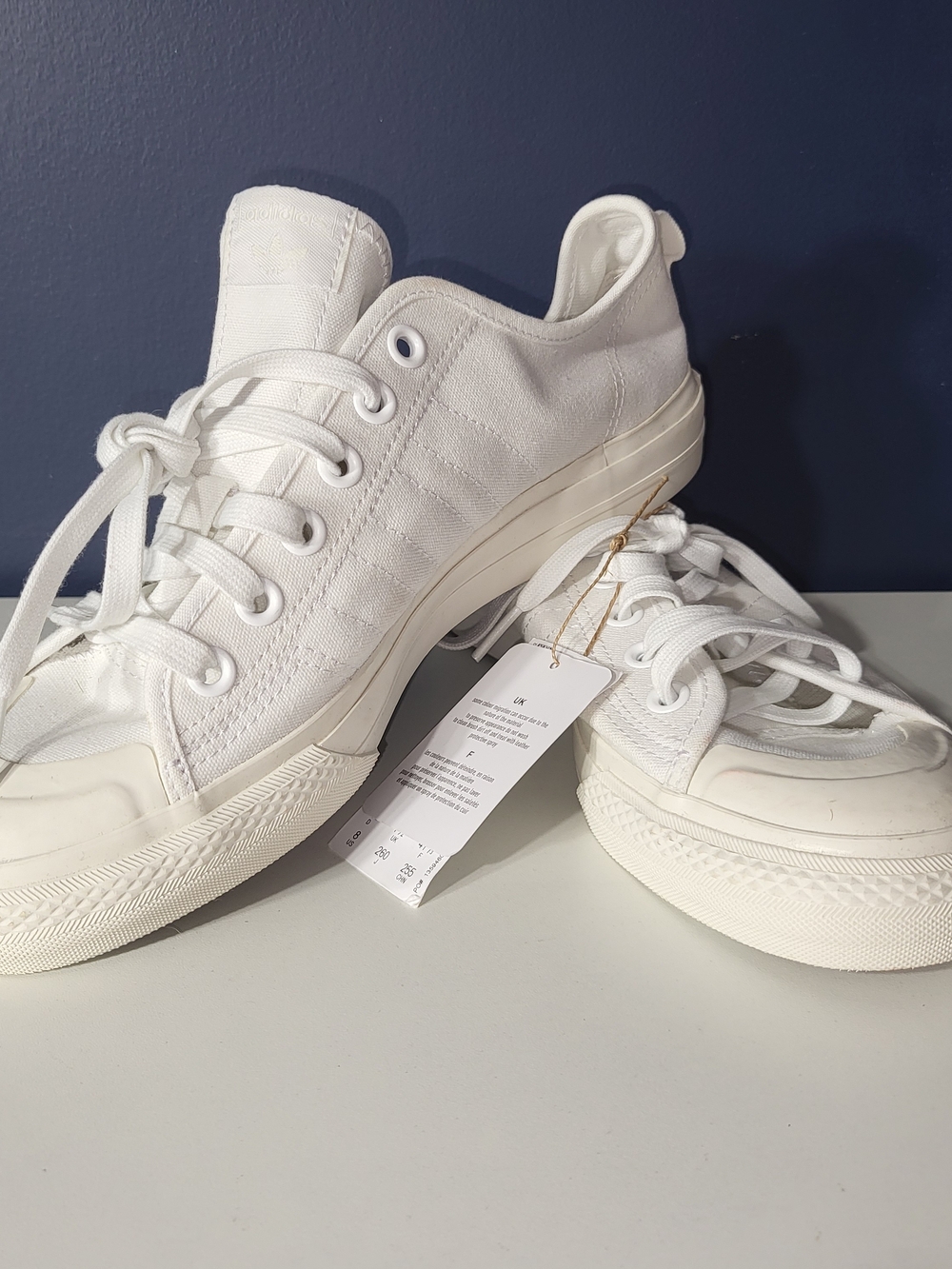 ADIDAS Nizza RF Mens Size 8 White Canvas Low-Top Sneakers